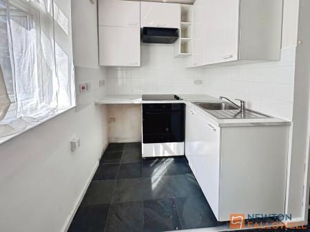 1 bedroom Flat to let in Harrison Street, Bloxwich, WS3