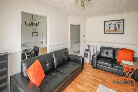 2 bedroom Terraced House to let in Telford Road, Walsall, WS2