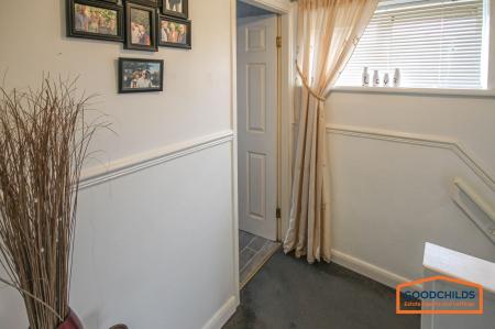 2 bedroom Terraced House to let in Telford Road, Walsall, WS2