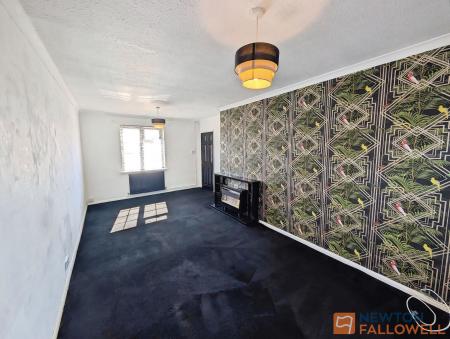 2 bedroom Terraced House to let in Griffiths Drive, Wolverhampton, WV11