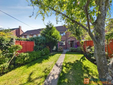 2 bedroom Terraced House to let in Griffiths Drive, Wolverhampton, WV11