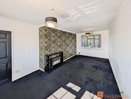 2 bedroom Terraced House to let in Griffiths Drive, Wolverhampton, WV11