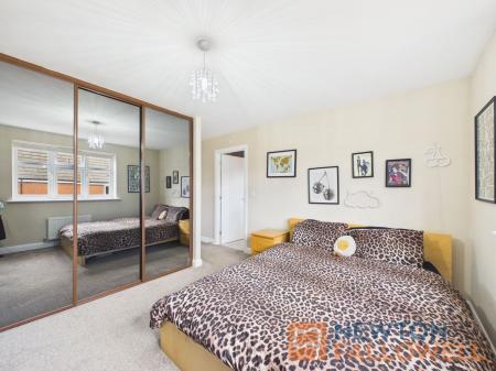 4 bedroom Detached house for sale in Dukes Grove, Bloxwich, WS3