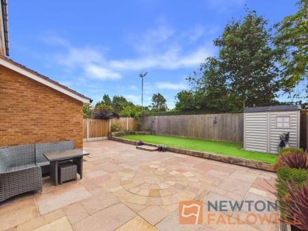 4 bedroom Detached house for sale in Dukes Grove, Bloxwich, WS3