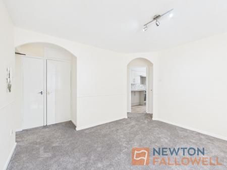 1 bedroom Flat for sale in High Ridge Close, Aldridge, WS9