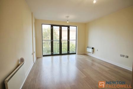 2 bedroom Flat to let in Albion Street, Wolverhampton, WV1