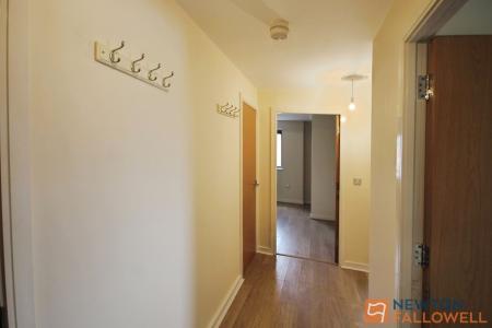 2 bedroom Flat to let in Albion Street, Wolverhampton, WV1