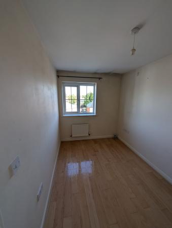 2 bedroom Flat for sale in Walker Road, Walsall, WS3