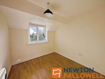2 bedroom Flat to let in High Street, Bloxwich, WS3