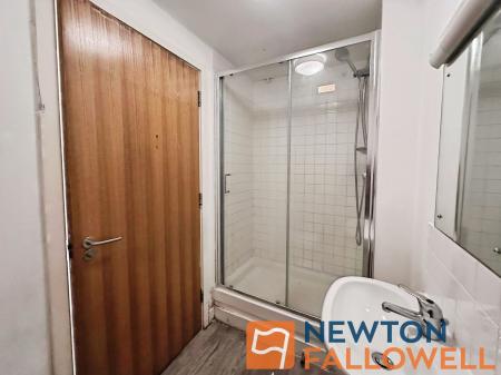1 bedroom Flat to let in Gallery Square, One Gallery Square, WS2
