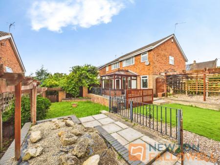 3 bedroom Property for sale in Brockhurst Crescent, Walsall, WS5