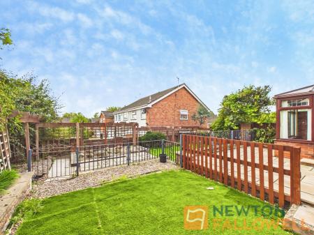 3 bedroom Property for sale in Brockhurst Crescent, Walsall, WS5