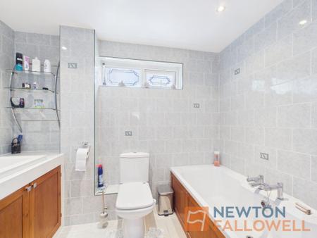 3 bedroom End of terrace house for sale in Cromwell Close, Bentley, WS2