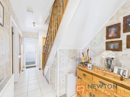 3 bedroom End of terrace house for sale in Cromwell Close, Bentley, WS2