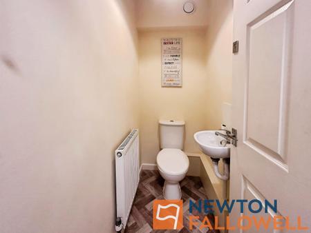 4 bedroom Semi-detached house to let in Woodall Street, Walsall, WS3