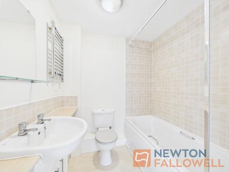 2 bedroom Flat for sale in Thornbury Road, Walsall, WS2