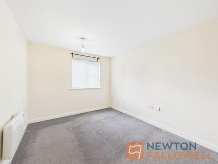 2 bedroom Flat for sale in Thornbury Road, Walsall, WS2