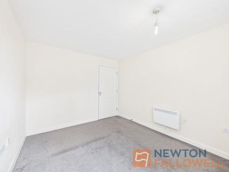 2 bedroom Flat for sale in Thornbury Road, Walsall, WS2