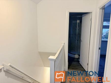 3 bedroom Semi-detached house to let in Pelsall Lane, Rushall, WS4