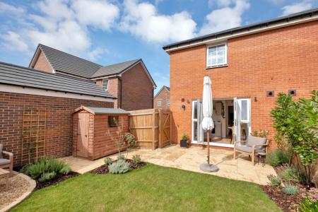 2 bedroom Semi-detached house for sale in Apple Way, Whittlesey, PE7