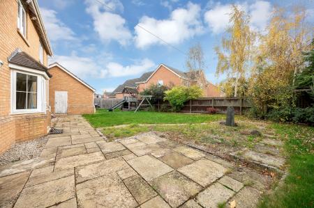 7 bedroom Detached house for sale in Arbroath Gardens, Orton Northgate, Peterborough, PE2