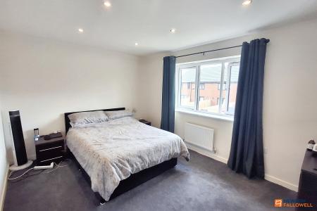 2 bedroom Terraced House for sale in Arkwright Way, Gunthorpe, Peterborough, PE4
