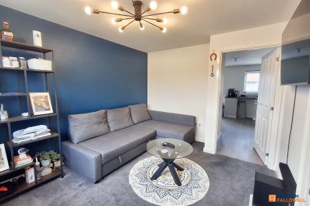 2 bedroom Terraced House for sale in Arkwright Way, Gunthorpe, Peterborough, PE4