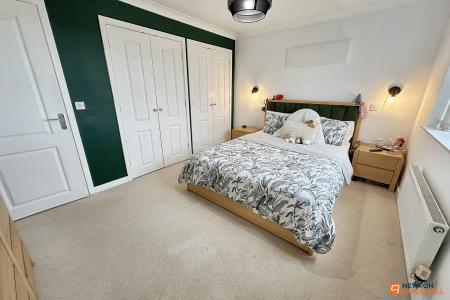 4 bedroom Detached house for sale in Ashville Road, Hampton Hargate, Peterborough, PE7