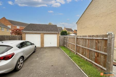 4 bedroom Detached house for sale in Ashville Road, Hampton Hargate, Peterborough, PE7