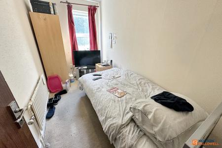 5 bedroom Terraced House for sale in Benland, Bretton, Peterborough, PE3