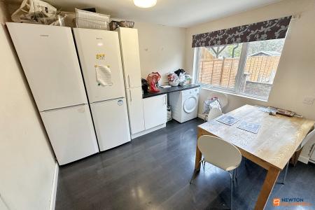 6 bedroom Terraced House for sale in Bringhurst, Orton Goldhay, Peterborough, PE2
