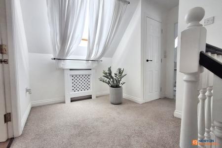 5 bedroom Detached house for sale in Crystal Drive, Sugar Way, Woodston, Peterborough, PE2