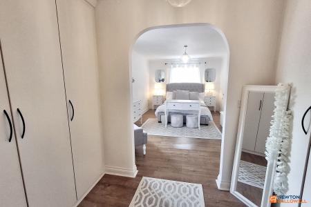 5 bedroom Detached house for sale in Crystal Drive, Sugar Way, Woodston, Peterborough, PE2