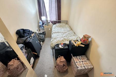 5 bedroom End of terrace house for sale in Eyrescroft, Bretton, Peterborough, PE3