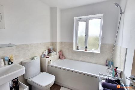 3 bedroom Town house for sale in Farrow Avenue, Hampton Vale, Peterborough, PE7
