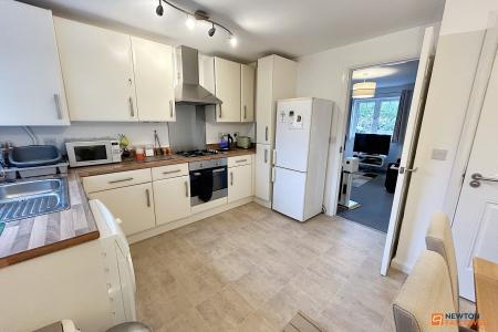 2 bedroom End of terrace house for sale in Frederick Drive, Walton, Peterborough, PE4