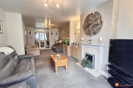 3 bedroom Semi-detached house for sale in Glebe Road, Fletton, Peterborough, PE2