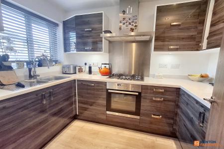 2 bedroom Semi-detached house for sale in Hawksbill Way, Peterborough, PE2