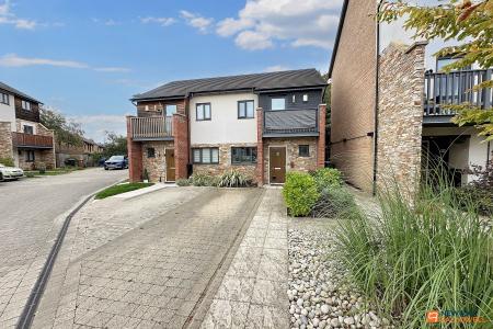 Hawksbill Way, Peterborough, PE2