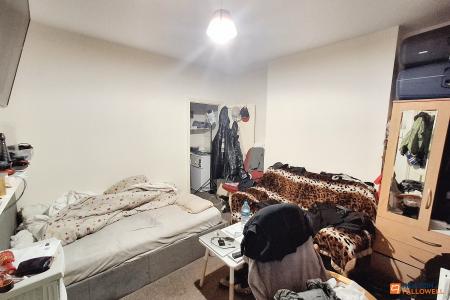 6 bedroom Semi-detached house for sale in Huntly Grove, Peterborough, PE1