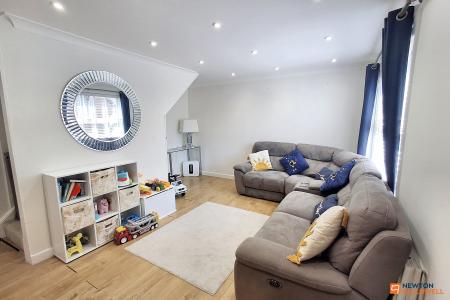 3 bedroom Detached house for sale in Middle Pasture, Werrington, Peterborough, PE4