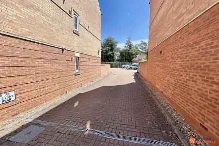 2 bedroom Apartment for sale in Regal Place, Fletton, Peterborough, PE2