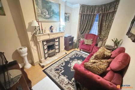 3 bedroom End of terrace house for sale in Scotney Street, Peterborough, PE1