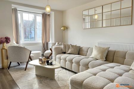 4 bedroom Semi-detached house for sale in Senliz Road, Alconbury Weald, PE28