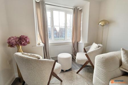 4 bedroom Semi-detached house for sale in Senliz Road, Alconbury Weald, PE28