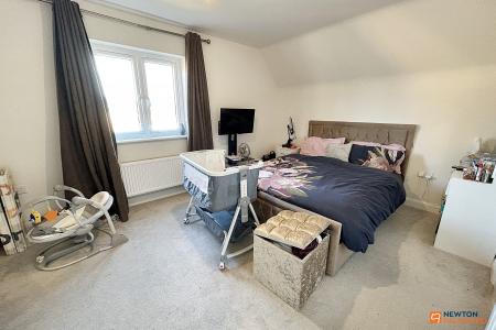 4 bedroom Semi-detached house for sale in Senliz Road, Alconbury Weald, PE28