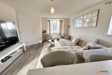 4 bedroom Semi-detached house for sale in Senliz Road, Alconbury Weald, PE28