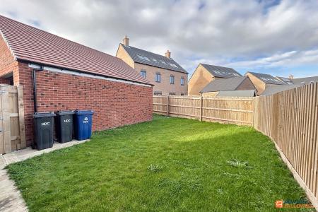 4 bedroom Semi-detached house for sale in Senliz Road, Alconbury Weald, PE28