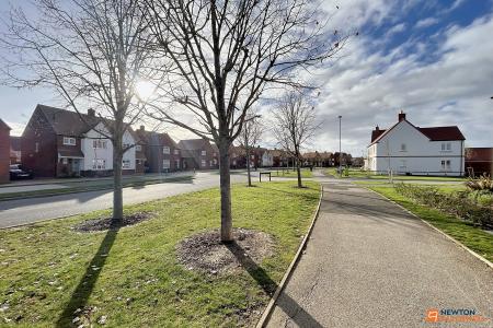 4 bedroom Semi-detached house for sale in Senliz Road, Alconbury Weald, PE28