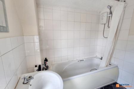 6 bedroom Terraced House for sale in Whitsed Street, Peterborough, PE1